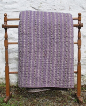 purple_quilt_with_gray_back_res_2